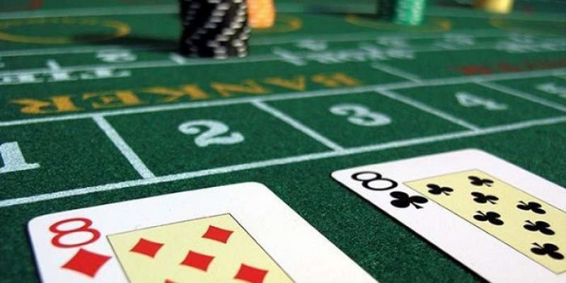 Luật chơi baccarat online - quy định rút thêm lá bài thứ 3